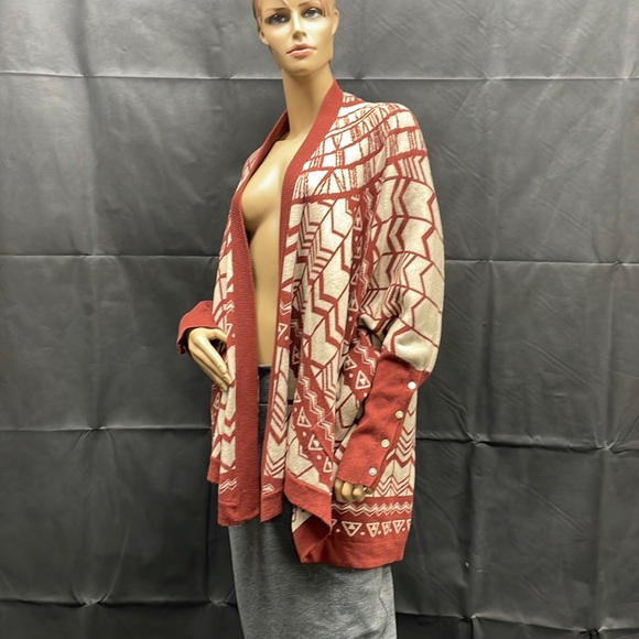 Forever 21 Rust & Tan Aztec Batwing Open Cardigan - Picture 2 of 9
